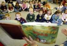 📚 How Reading Stories Helps Kids Build Strong Listening Skills
