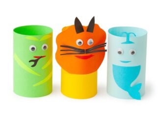 ๐จ DIY Crafts Kids Can Make Using Recycled Materials