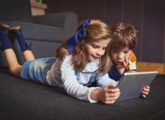 π How Kids Can Improve Reading Skills Online