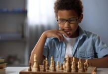 🎮 How Online Games Can Help Kids Learn Decision-Making